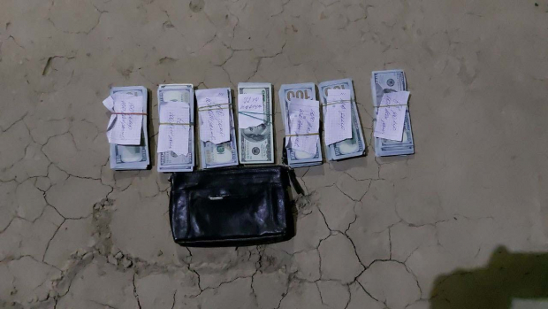 В Наманганской области женщине грозит до 15 лет лишения свободы за кражу крупной суммы денег