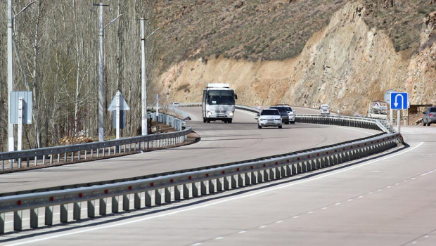 В течение 4-х лет в Узбекистане будет реализована программа «Безопасная и гладкая дорога»