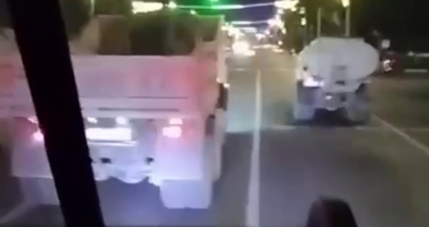 В Узбекистане устроили очередные гонки на грузовых автомобилях