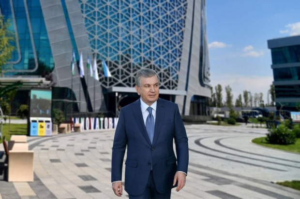 Президент Узбекистана отмечает свой день рождения