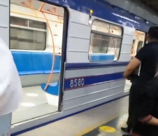 В ташкентском метрополитене прокомментировали экстренную остановку поезда