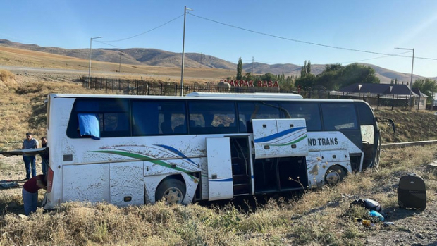 В Казахстане в ДТП попал автобус «Ташкент — Бишкек»