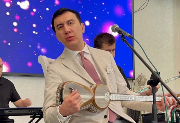 Певец Батыр Кадыров выкрутился из тяжелой ситуации на свадьбе