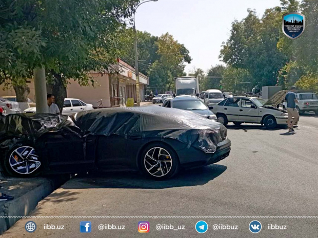 В Учтепинском районе произошло ДТП между автомобилями «Nexia» и «Audi», есть пострадавшие