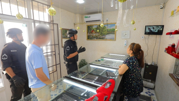 В Алмалыке задержан грабитель ювелирных магазинов