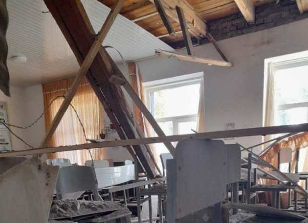 В Бухаре рухнул потолок в школе