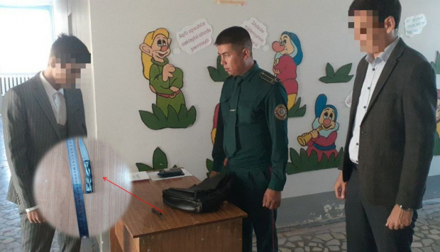 В Каракалпакстане 11-классник пришёл в школу с ножом
