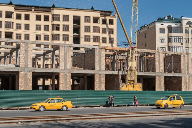 В Самарканде выявили 11 организаций, которые нарушили условия программы «Прозрачного строительства»