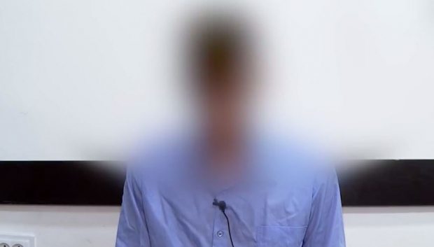 Мужчина, оторвавший дверь автомобиля скорой помощи, порекомендовал гражданам не пить алкоголь