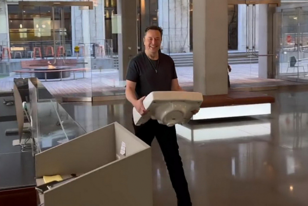 Илон Маск заявил, что купил Twitter ради человечества