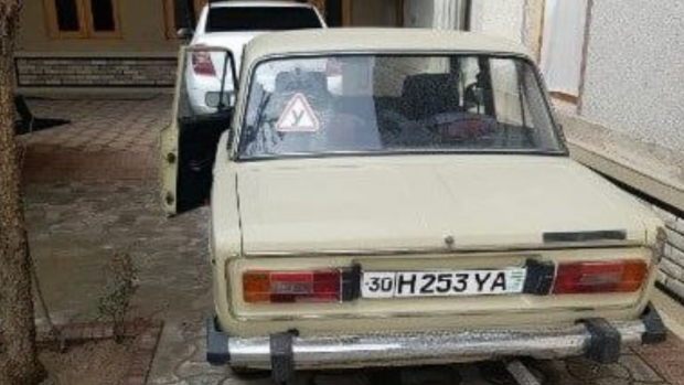 В Самарканде с 30 октября не могут найти угнанный автомобиль «ВАЗ-2106»