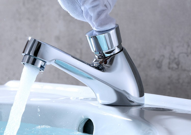 Граждане Узбекистана задолжали крупную сумму за воду