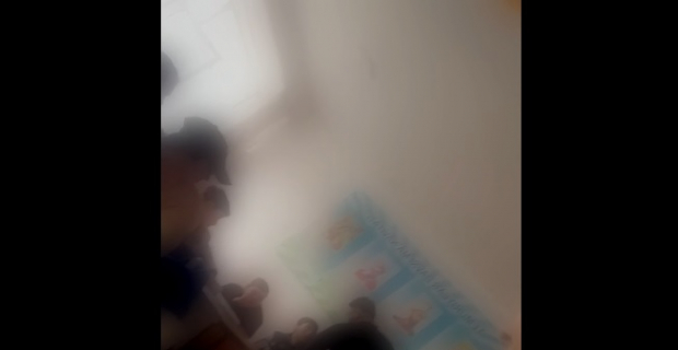 В школе Сергелийского района учитель применил силу к ученику - видео