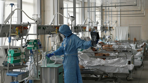 В Узбекистане коронавирус выявили у 96 человек