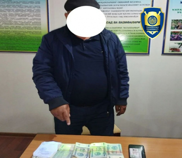 В Джизаке автоинструктор пообещал помочь с получением водительского удостоверения за 4,5 млн сум