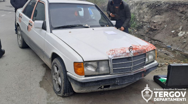 В Ферганской области угнали «Mercedes-Benz»