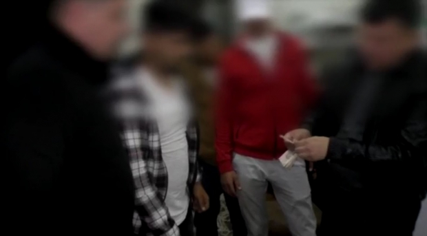 В Самарканде задержали наркоторговца - видео