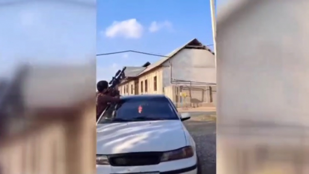 В Андижане мужчина устроил охоту в населённом пункте - видео