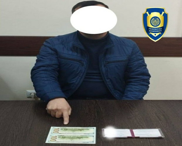 В Кибрайском районе, при получении взятки, задержан сантехник