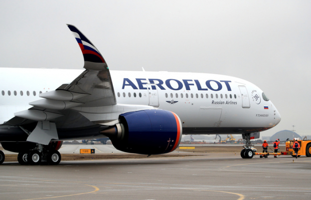 Из-за «сына» российского губернатора самолет «Аэрофлот» экстренно сел в Самарканде