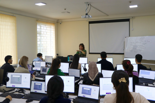 Первые студенты Самаркандского международного технологического университета начали учебу