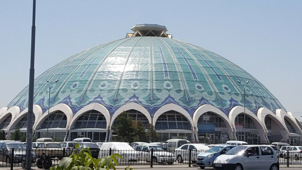 В Ташкенте на рынке Чорсу продавщица откусила ухо своей коллеге