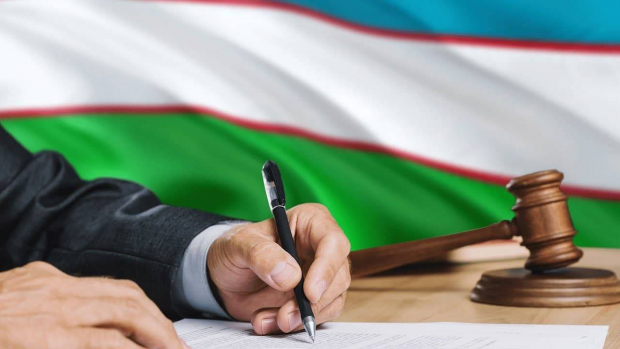 В Узбекистане в Сенате обсудили исполнение судебных актов