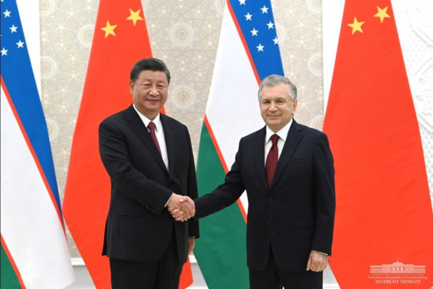 Китай оказался на втором месте по объему торговли с Узбекистаном