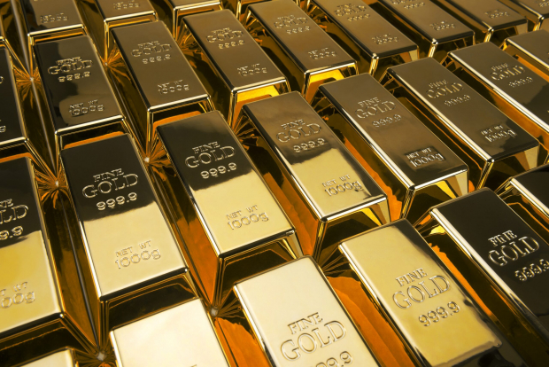 Узбекистан продолжает закупать золото