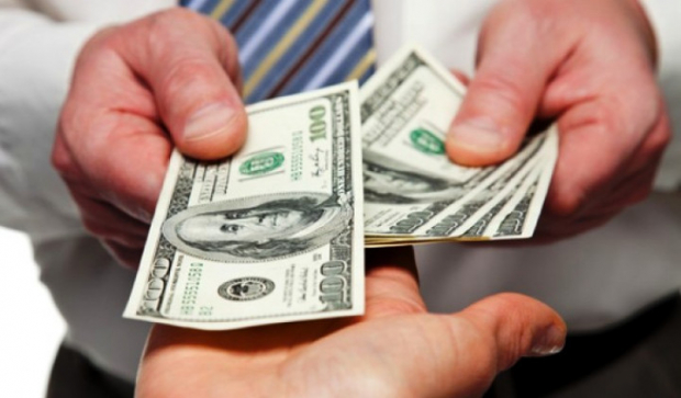 В Сурхандарье на взятке с поличным был пойман сотрудник ДПС