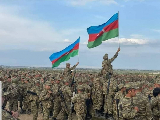 Конфликт между Арменией и Азербайджаном вновь разгорелся