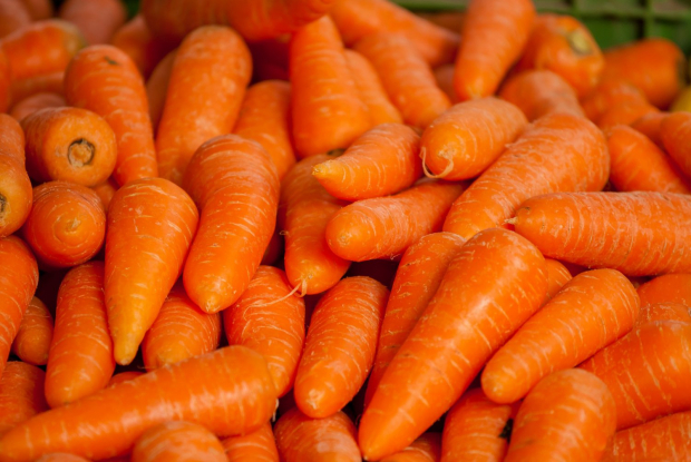 В Узбекистане резко подорожала морковь