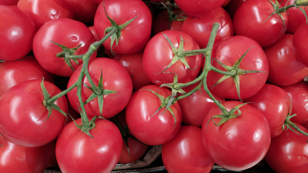 В Узбекистане резко подешевели помидоры