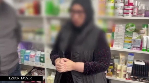 В Ташкенте в торговом комплексе «Бек барака» девушки торговали психотропными препаратами
