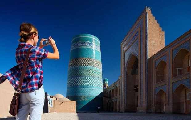 Российские туристы составили список главных минусов туризма в Узбекистане
