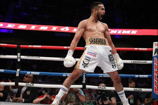 Шахрам Гиясов победил непобежденного американского боксера