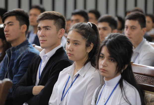 В Узбекистане могут отменить заочную форму обучения