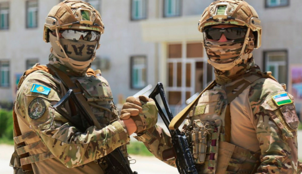 Военные Узбекистана и Казахстана провели совместные учения