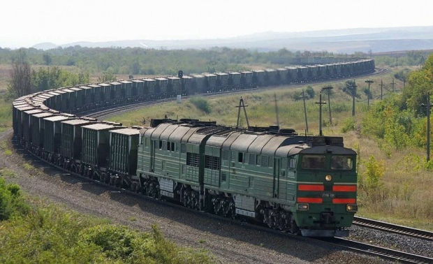 Казахстан запросил льготные тарифы на транзит грузов через Узбекистан