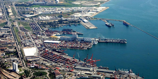 Узбекистан на 72% нарастил торговлю через грузинские порты