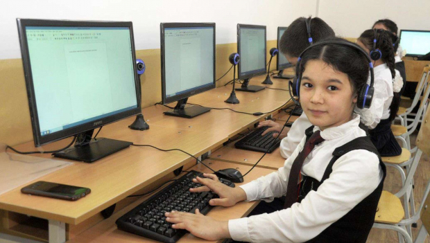 Школы Узбекистана будут подключены к высокоскоростному интернету