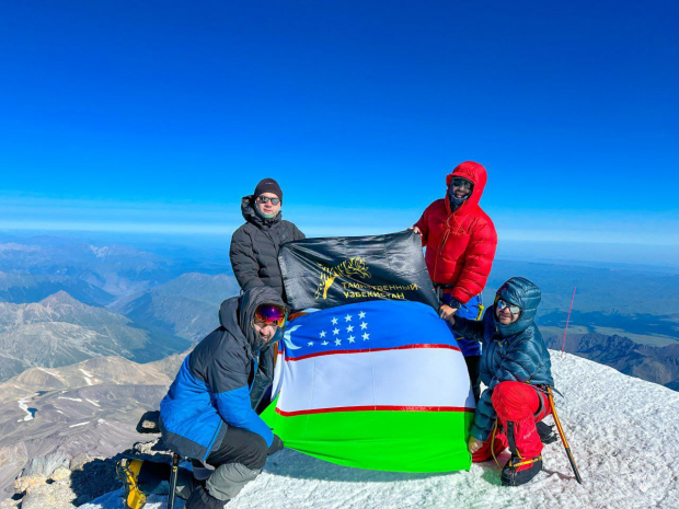 Узбекистанцы вновь покорили Эльбрус