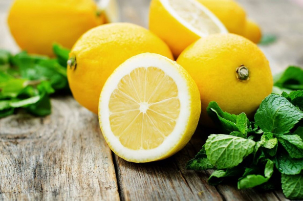Чем полезен лимон? Легко очищаем и укрепляем сосуды с помощью лимонов