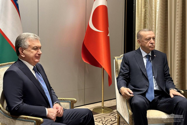 В Будапеште состоялась встреча Шавката Мирзиёева с Реджепом Тайипом Эрдоганом