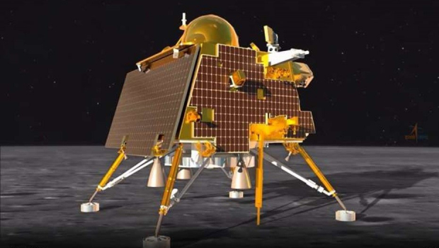 Индийский космический аппарат «Чандраян-3» успешно совершил посадку на Луне — видео