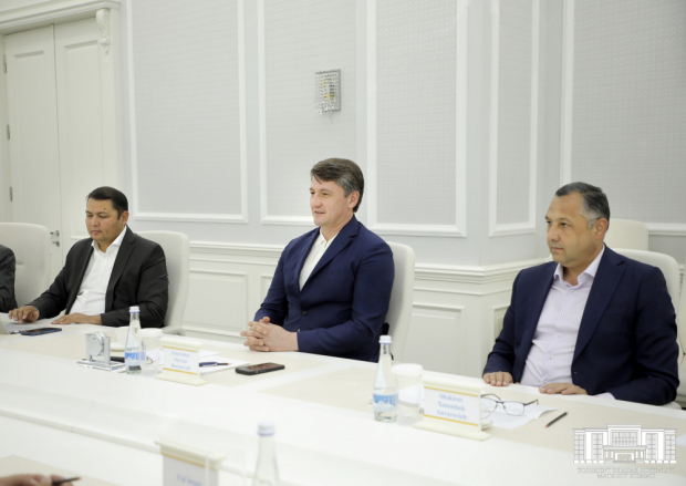 И.о. хокима Ташкента Шавкат Умурзаков встретился с представителями компании Eurasian Resources Group