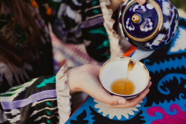 В Минздраве заявили, что пить чай во время приёма пищи вредно для здоровья