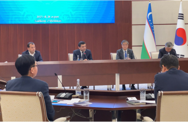 В МИД Узбекистана состоялась встреча с предпринимателями из Южной Кореи