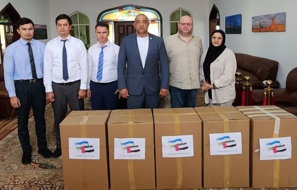 Из Дубая в Узбекистан направили гуманитарный груз
