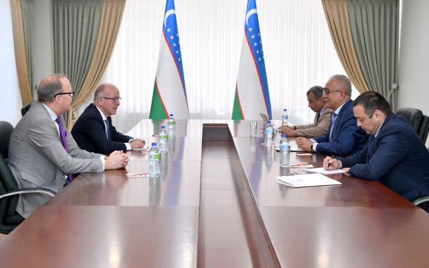 В МИД Узбекистана провели встречу со Специальным представителем Норвегии по Афганистану